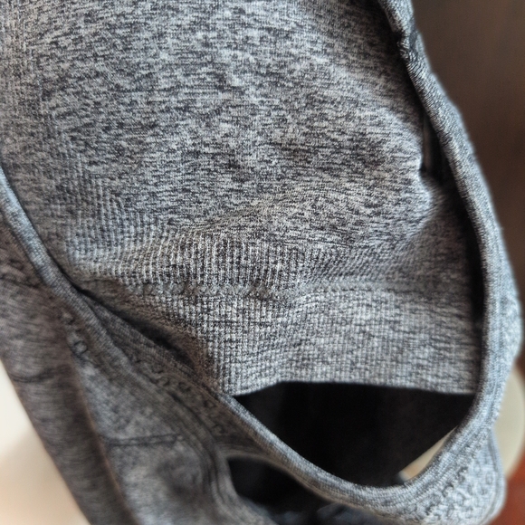 Forever 21 Black and Gray Knit Top - Picture 5 of 6